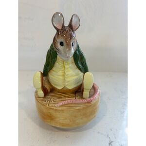 Vintage Schmid Beatrix Potter Samuel Whiskers Music Box My Favorite Things Japan